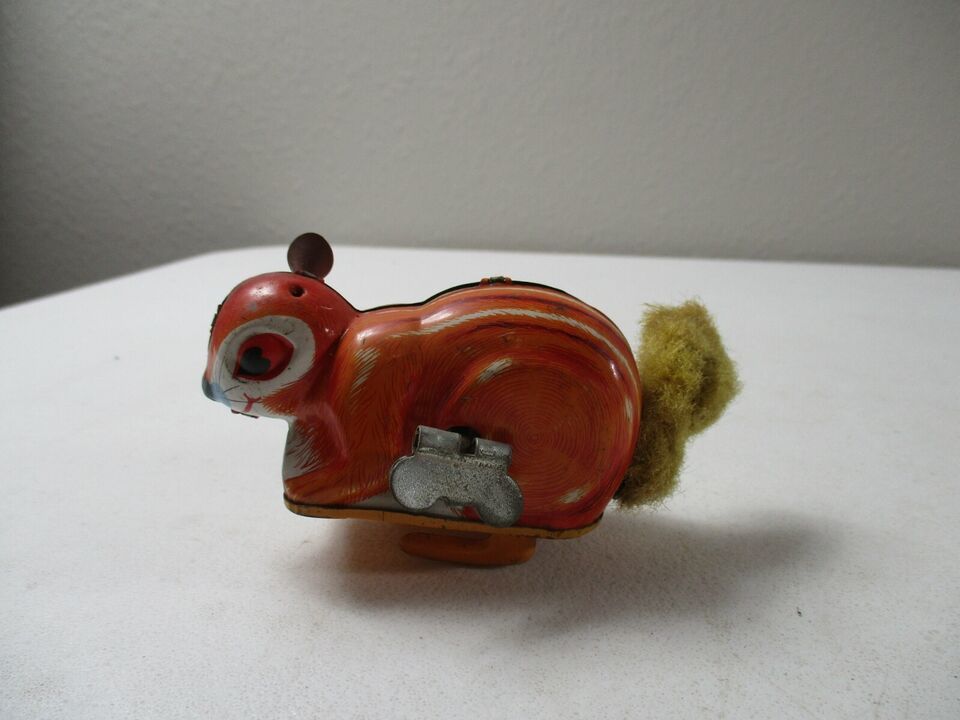 Primary image for Vintage 1960's Japan Windup Tin Toy KOKYU Squirrel working rare