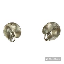 Vintage LISNER Earrings Brushed Silver Tone Clip On Flower Leaf Signed - £12.34 GBP