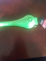 Citrus Squeezer Green Cooking Concepts - $12.75