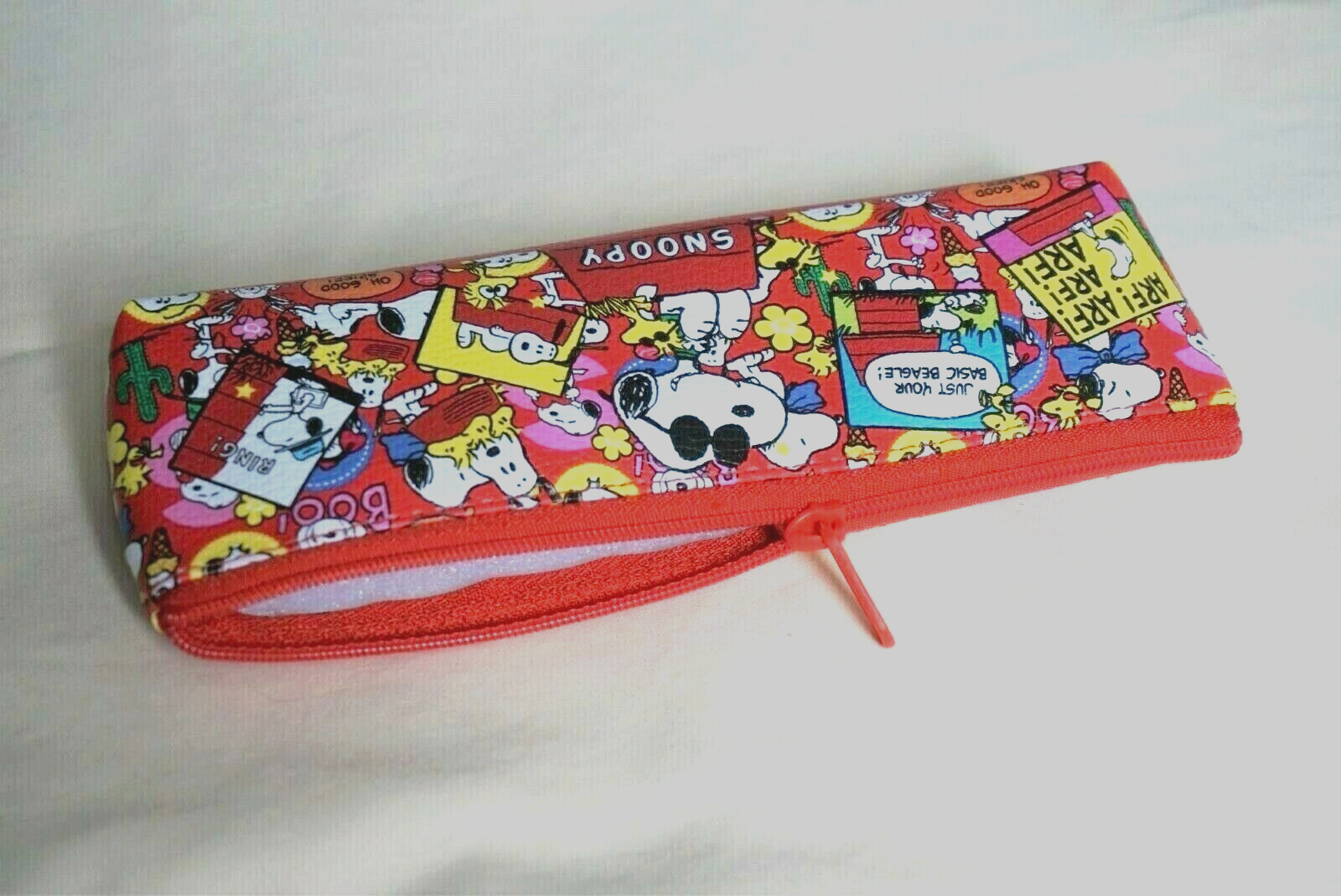 New Authentic Peanuts Japan Red Snoopy Basic Beagle Zipper Pen Case Pouch 7" - $3.91