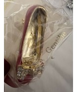 Lisa Hsieh Customer Jewelry  Ruby Slipper Brooch New - $14.94 CAD