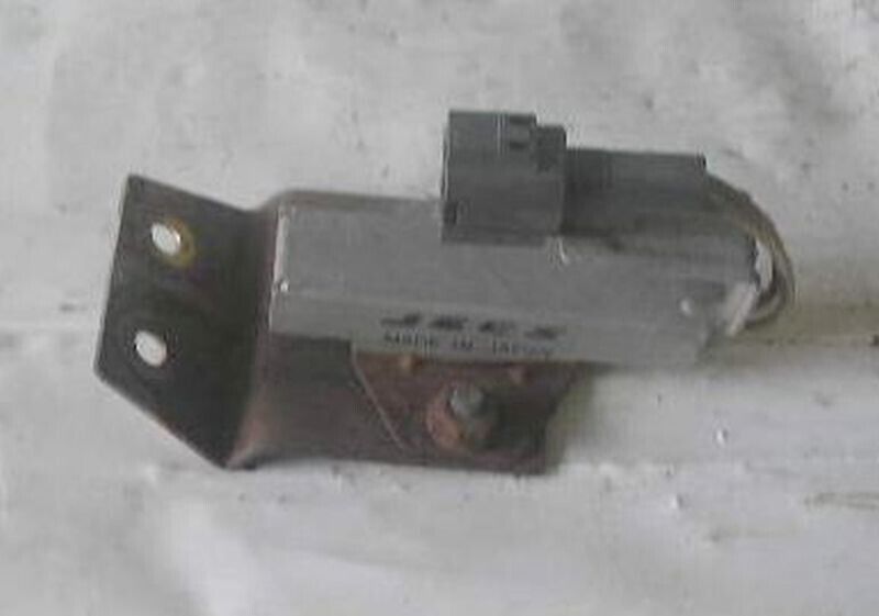 1995 Nissan Pathfinder 4x4 3.0L Relay A15-00G00 4609NA - $2.88