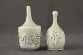 Vintage Studio Art Pottery 2PC Lot Gray Raised Relief Skeleton Fish Bud Vases - £16.38 GBP