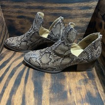 New Directions Womens Fredricka Booties Gray/Brown Size 6.5M Ankle Boots - $24.01