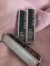 New bareMinerals Matte Loose Foundation SPF 15 in Medium Dark N40 1.5g/0.05oz image 10