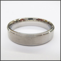 Personalized Stainless Steel Stamped High Polished Silver Edged Ring 8mm - £14.60 GBP+