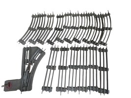 Vintage - 17 Piece Lot Lionel Train Track O27 Gauge 3-Rails - 9 in - $369.20 MXN