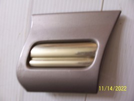 1997 CADILLAC SEDAN DEVILLE RIGHT FRONT FENDER TRIM MOLDING OEM USED SILVER - $49.65