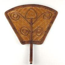 Vintage Handmade Chinese Wicker Woven Rattan Straw Art Hand Fan - £7.86 GBP