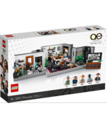 LEGO Queer Eye 10291– The Fab 5 Loft Building Kit (974 Pieces) - Retired - £96.78 GBP