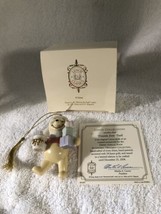 2004 Presents From Pooh Annual Disney 24 K Gold Trim China Limited Editi... - $21.77