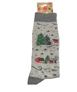 K.Bell Kbell Mens Holiday Socks Grey Cabin trees Blend 10-13 - $242.97 MXN