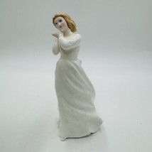 Royal Doulton “Sweet Dreams” Figurine HN3394 1992 Porcelain England Whit... - £51.32 GBP