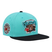 Mitchell &amp; Ness Vancouver Grizzlies Hardwood Classics Core Side Snapback Hat - £30.10 GBP