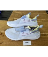 KIDS Nike Flex Running Shoes - Size 7 Youth - WORN ONCE - $67.23 CAD