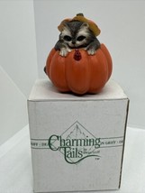 Charming Tails “Reginalds Hideaway” 85/777 Raccoon Retired 1997 Fall Pumpkin - £14.73 GBP