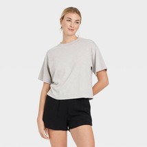 NEW Women&#39;s Plus Size Short Sleeve Boxy T-Shirt - Universal Thread™ XXL - $11.00