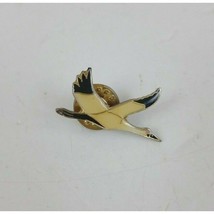 Vintage White Bird With Black Wing Tips Lapel Hat Pin - $5.34