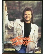TRAVIS TRITT - VINTAGE CONCERT 1992 TOUR CONCERT PROGRAM - MINT MINUS - $16.00