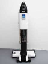 Levoit LVAC-200 Black White Rechargeable Cordless Stick Vacuum  image 4