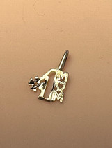 14K Yellow Gold #1 Mom Pendant .36g Jewelry Necklace Charm Amulet Mother Love - £23.91 GBP