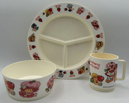 Vintage 1980&#39;s  Strawberry Shortcake Deka 3 Piece Plastic Dish Meal U115Set B - £79.92 GBP