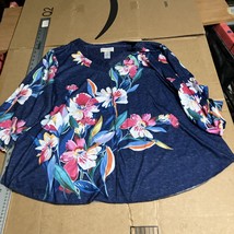 Alfred Dunner Navy Floral V-Neck Top, Women&#39;s Size 3X, Full Bloom 3/4 Sl... - $15.84