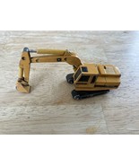 ERTL  1:64 SCALE JOHN DEERE BACK HOE ON TRACKS DIE CAST YELLOW - £21.47 GBP