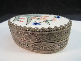 Vintage Compact snuff pill box porcelain enamel silver tone ESTATE SALE - £33.61 GBP