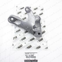 New Genuine 04-09 Mazda 3 A/T Engine Driver Side Mount Bracket B32T-39-080B - $82.44