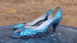 PARUOLO ,Vintage  women&#39;s shoes with heels,  BLue colors . (Canad) - £34.36 GBP