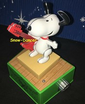 Hallmark 2017 Christmas Dance Party Peanuts Snoopy  - £159.83 GBP