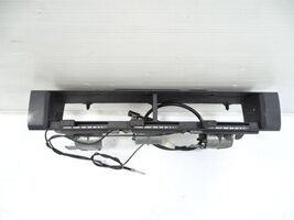 1985 Mercedes W126 300SD  ac vent dash center housing 1268310030 - $35.99