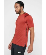 Nike BV5510-642 Slim Fit Pro AeroAdapt Training Tee Orange ( L ) - $162.95 CAD