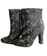 Very Volatile 6.5 Faux-Snake Skin Heel Boots Side Zip Women&#39;s Footwear HW1 - $32.01 CAD