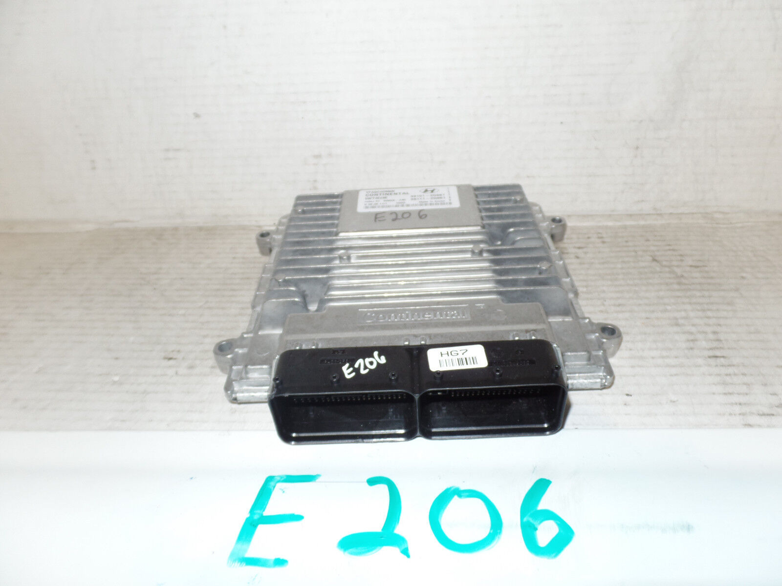 Primary image for New OEM Engine Control Module ECM PCM 2011-2014 Hyundai Sonata 39111-2G661