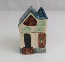 Vintage Cute 2 Story House Salt &amp; Pepper Shakers 3&quot; Tall - £7.65 GBP