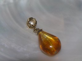 Estate Amber Swirl Plastic Thick Teardrop with Ornate Goldtone Bail Pendant – - £8.17 GBP