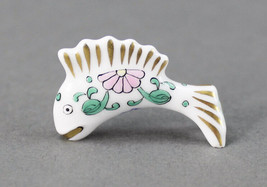Herend Figurine Miniature Fish Siang Blanc SBC Collection White Dynasty - £66.15 GBP