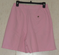EXCELLENT WOMENS IZOD x-tra dry PINK MICROFIBER SHORT W/ POCKETS   SIZE 6 - $23.33