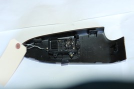 2001-2006 ACURA MDX REAR RIGHT SIDE INTERIOR BACK DOOR WINDOW SWITCH J680 image 3