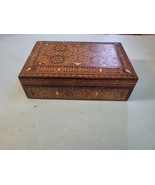 Vintage Middle eastern Inlaid Marketry Trinket box with mother of pearl ... - $46.77 CAD