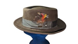 Vintage DOBBS Coffee Brown Porkpie Hat -100% Wool- Feather  Hatpin - 7 M... - $61.75