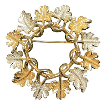 Vintage Sarah Coventry Signed Two Tone Autumn Leaves Wreath Garland Brooch - £15.13 GBP