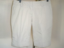 Beautiful Women&#39;s Adidas Climalite Beige Stretch Twill Bermuda Golf Shorts Sz 6 - £25.25 GBP