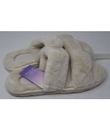 Stars Above Faux Fur Royal Slide Slippers Off-White Size 9 NWT - $13.85