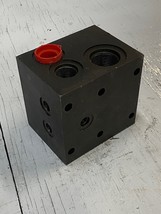 Hydraulic Manifold Block 3-1/4&quot; x 4-1/8&quot; x 4&quot; - £25.18 GBP