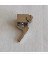 OEM Genuine Bernina 1008 Sewing Machine Presser Foot Clamp w/ Screw - €17,11 EUR