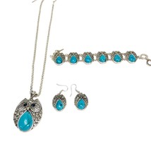 Sarah Coventry Owl Set Pendant Necklace Earrings Bracelet Howlite Turquoise - £34.80 GBP