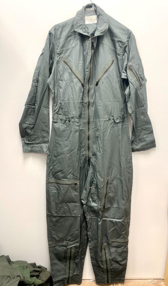 NEW VINTAGE 1965 VIETNAM USAF COVERALL FLYING MEN&#39;S VERY LIGHT K-2B- MED... - $233.75
